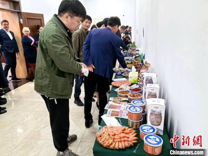 风暴登录:中俄专家齐聚抚远 共促两国渔业高质量可持续发展